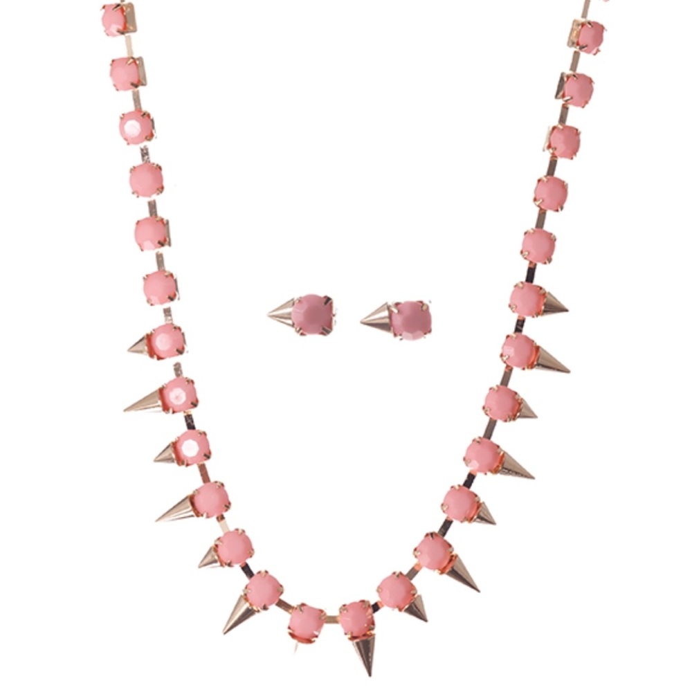 🌸 Spike Necklace Set 🌸